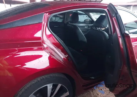 2020 Nissan Altima Sr Fwd z USA, uszkodzony, nr VIN 1N4BL4CV5LC140116